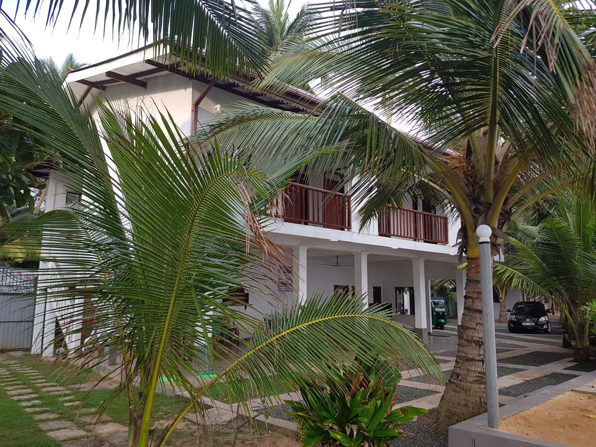Rainbow Surf Beach Hotel Koggala Eksteriør billede