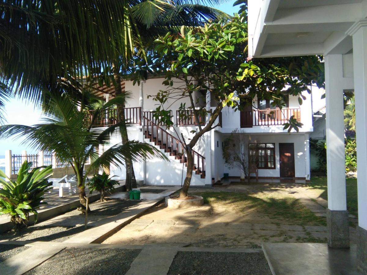 Rainbow Surf Beach Hotel Koggala Eksteriør billede